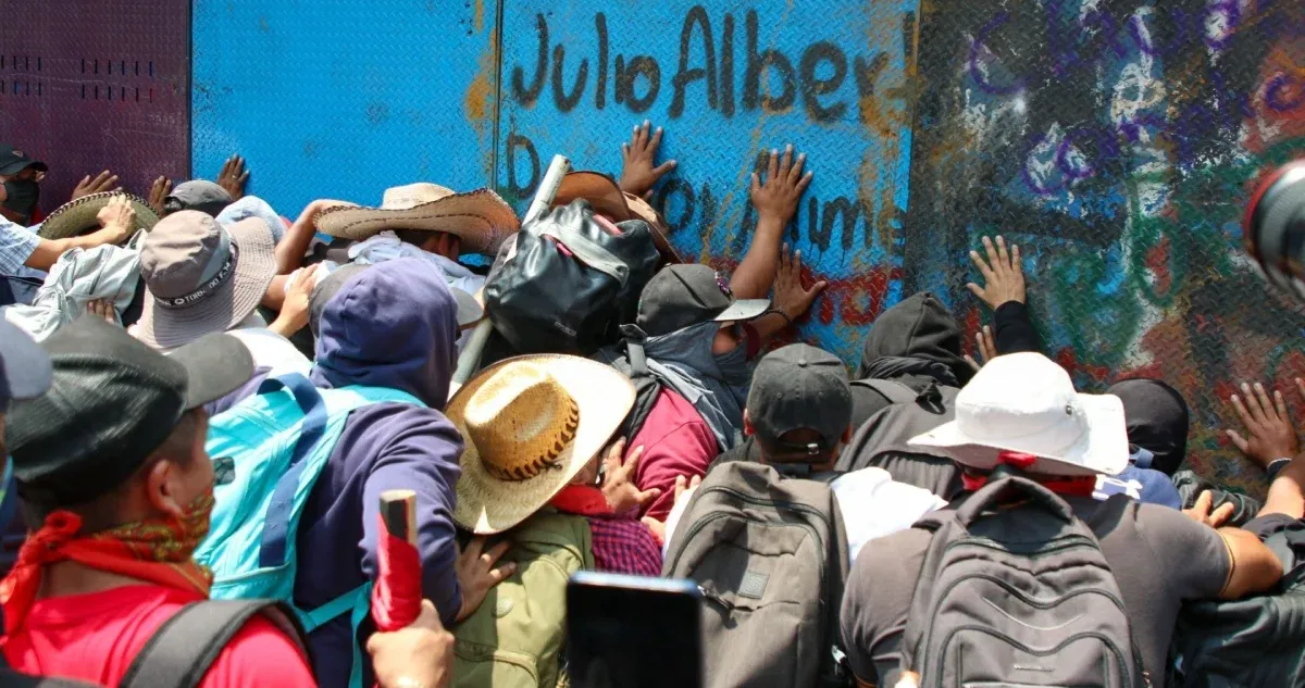 Solución a las justas demandas del magisterio democrático; no a la represión ¡Regeneración presente, en la lucha de la CNTE!